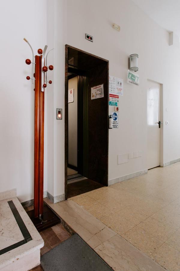 Hotel Edward Bellaria-Igea Marina Ngoại thất bức ảnh