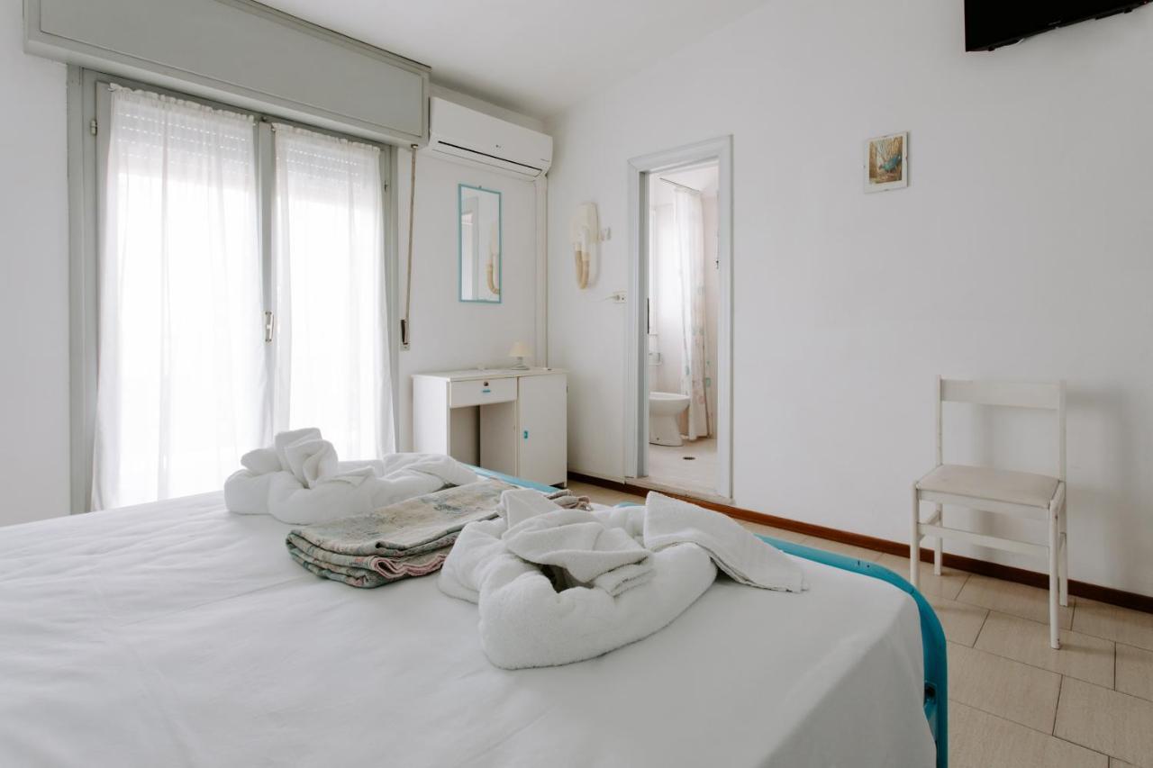 Hotel Edward Bellaria-Igea Marina Ngoại thất bức ảnh