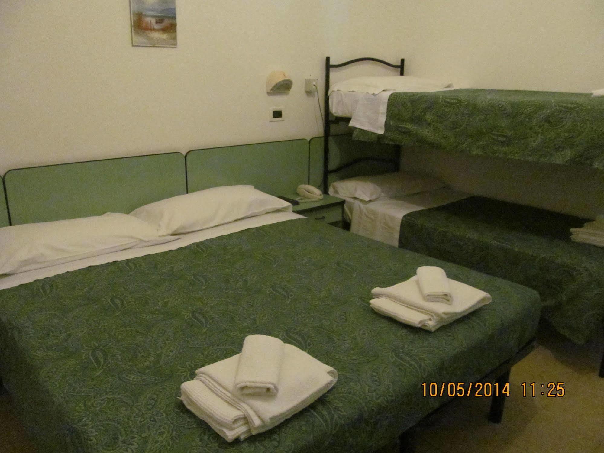 Hotel Edward Bellaria-Igea Marina Ngoại thất bức ảnh